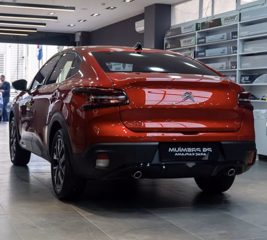 İstanbul Cam Filmi Fiyatları 2026 — Güncel Rehber - PPF ve araç kaplama makale orta görseli, PG Kaplama İstanbul